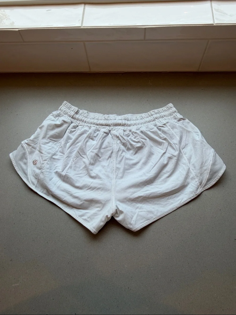 lululemon athletica White Hottie Hot 2.5